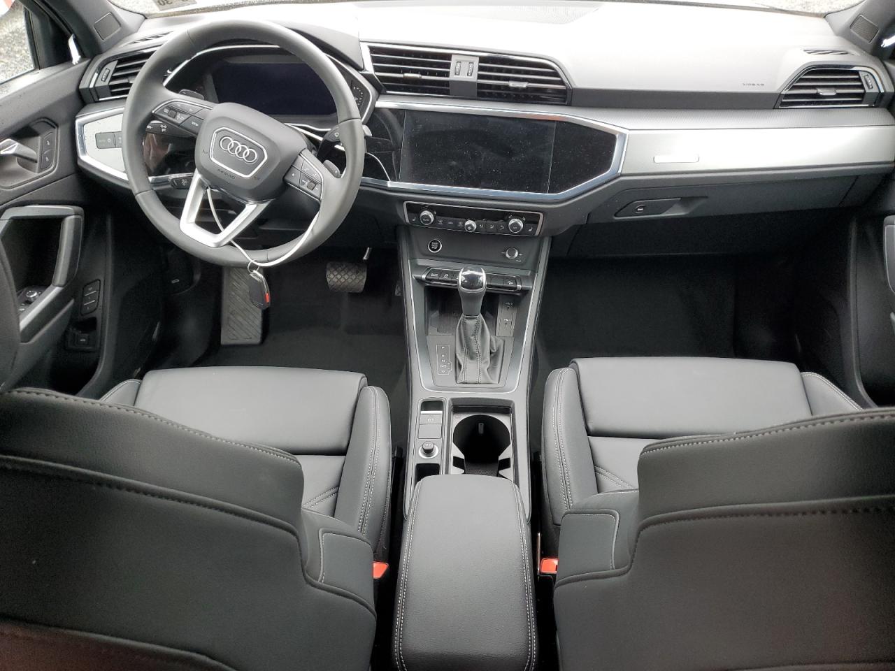 AUDI Q3 PREMIUM S LINE 45