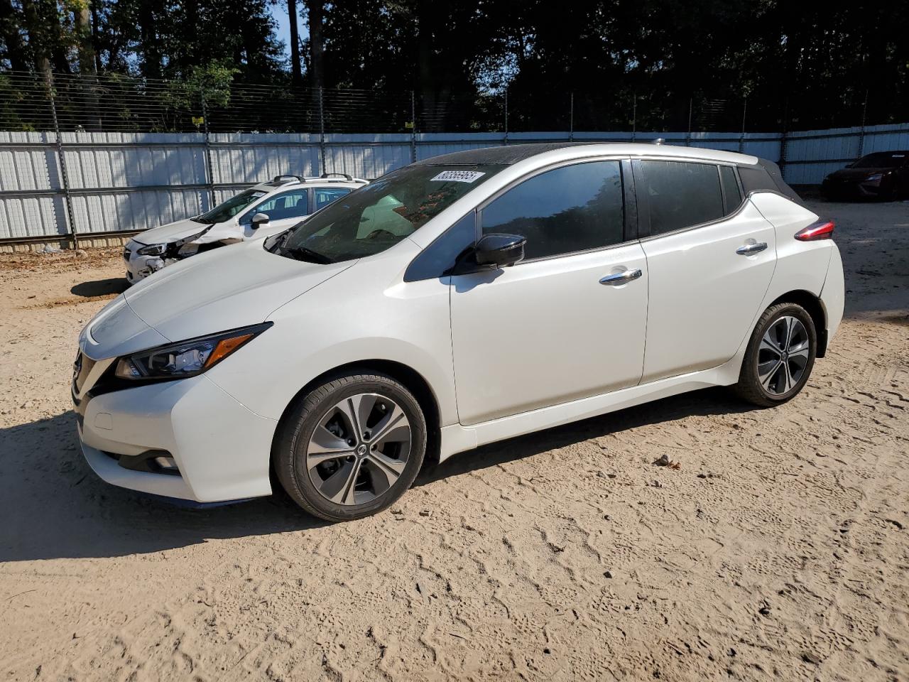 NISSAN LEAF SL PLUS