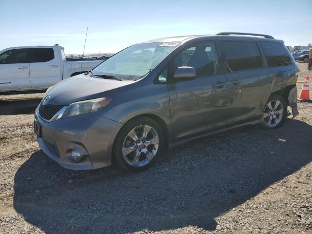 TOYOTA SIENNA SPO