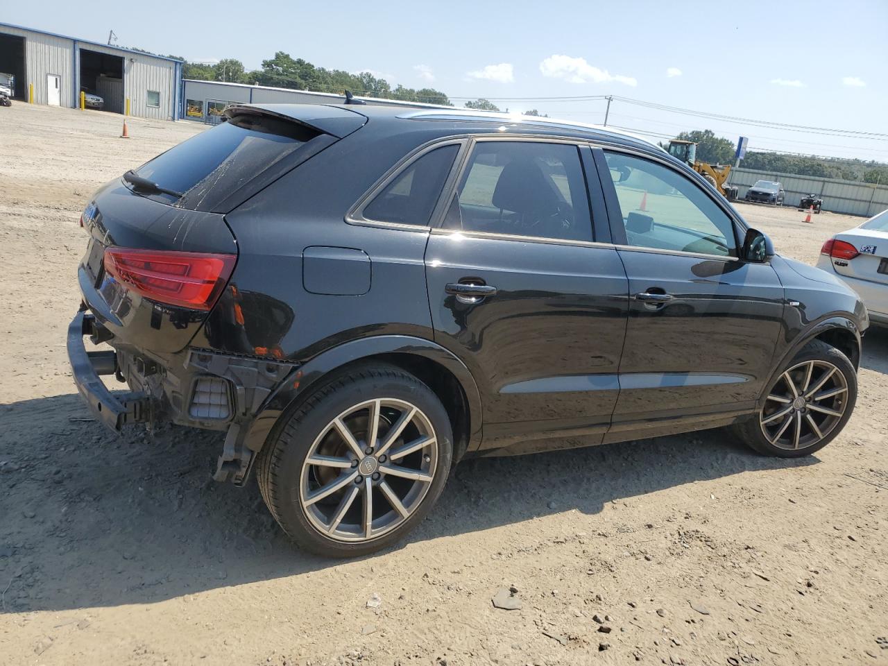 AUDI Q3 PREMIUM