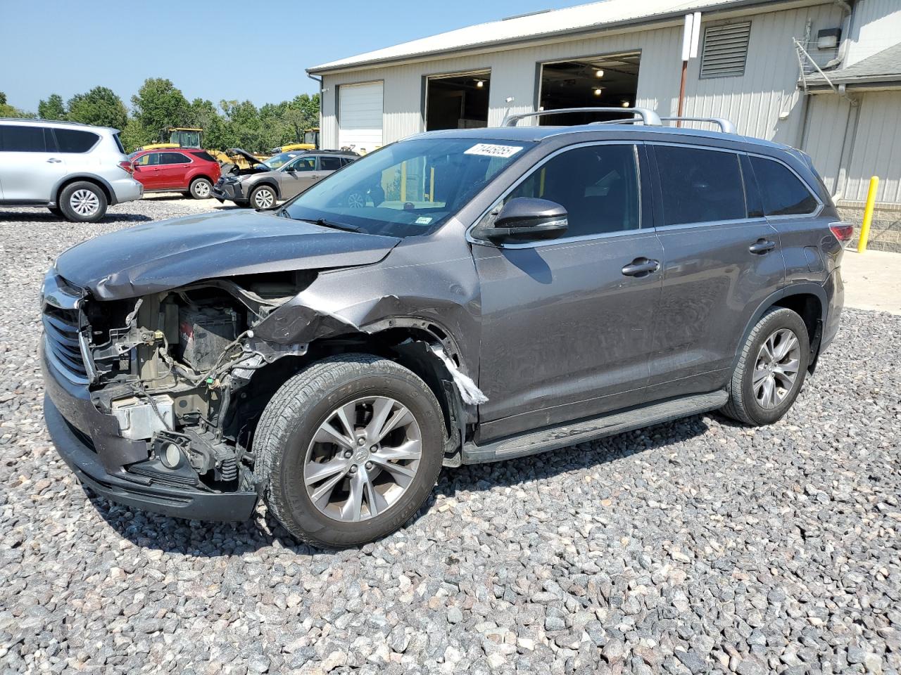 TOYOTA HIGHLANDER XLE