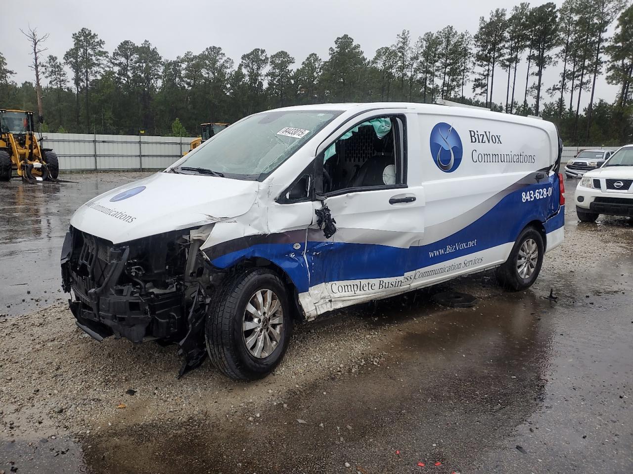 MERCEDES-BENZ METRIS CARGO STANDAR