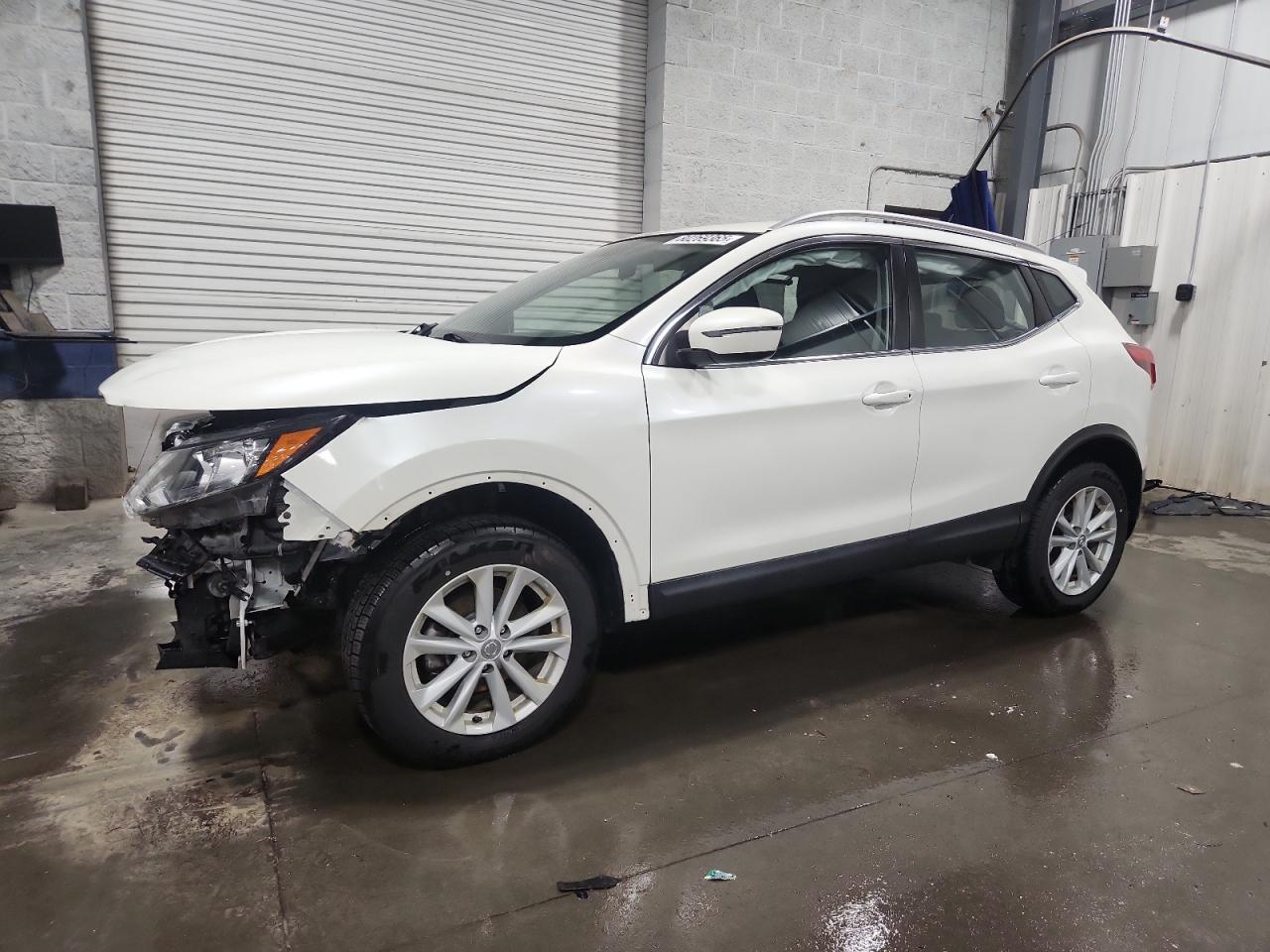 NISSAN ROGUE SPORT S