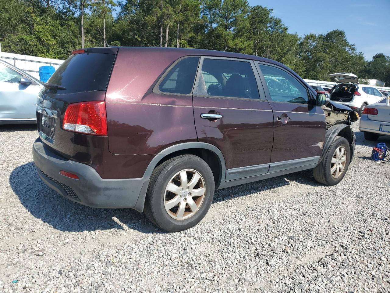 KIA SORENTO LX