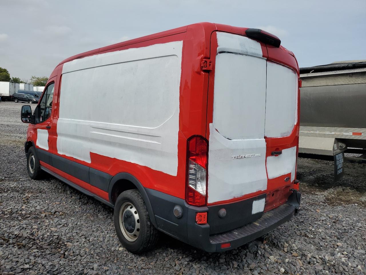 FORD TRANSIT T-250