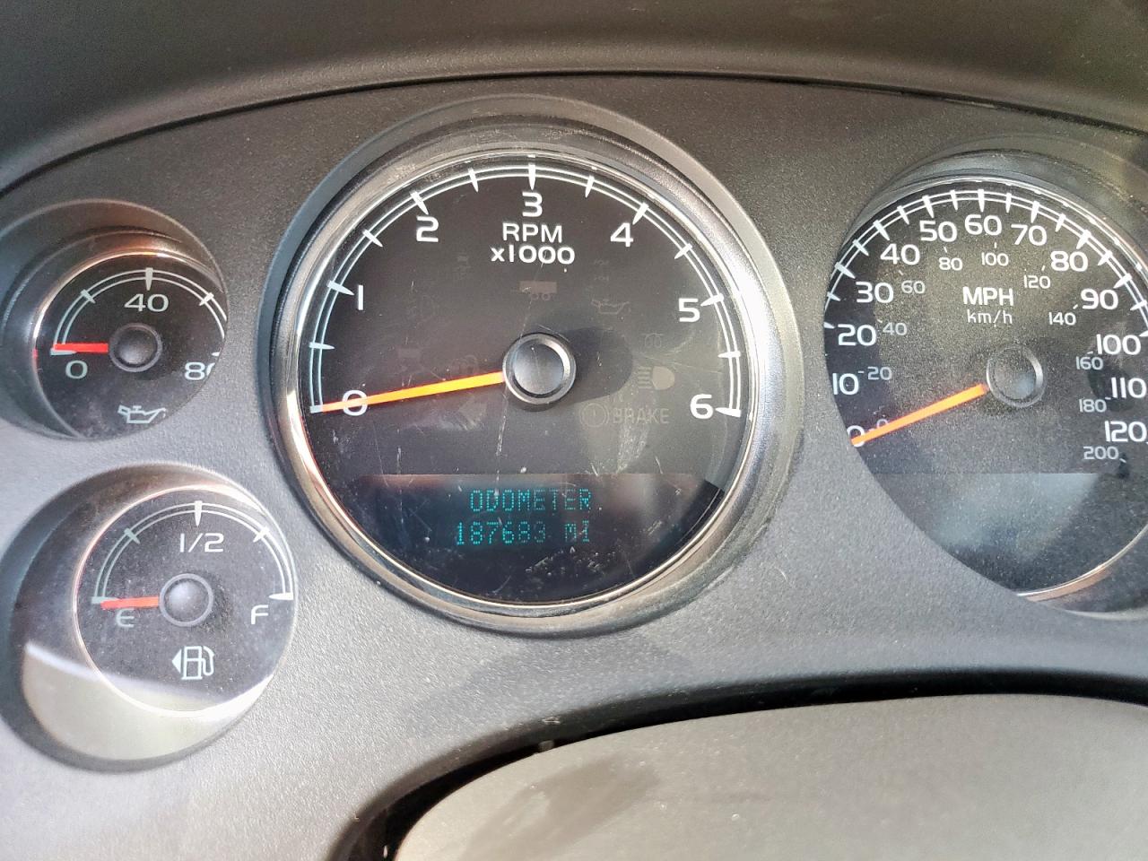 CHEVROLET SUBURBAN C1500 LT