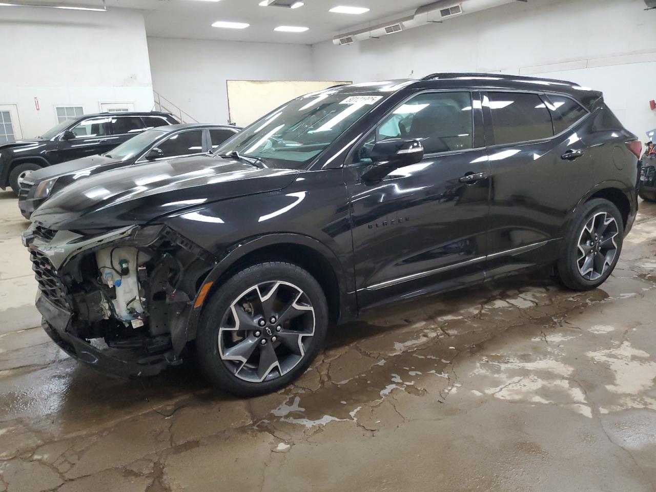  Salvage Chevrolet Blazer