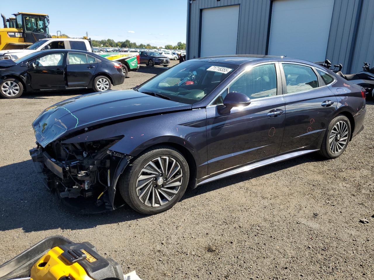 HYUNDAI SONATA HYBRID