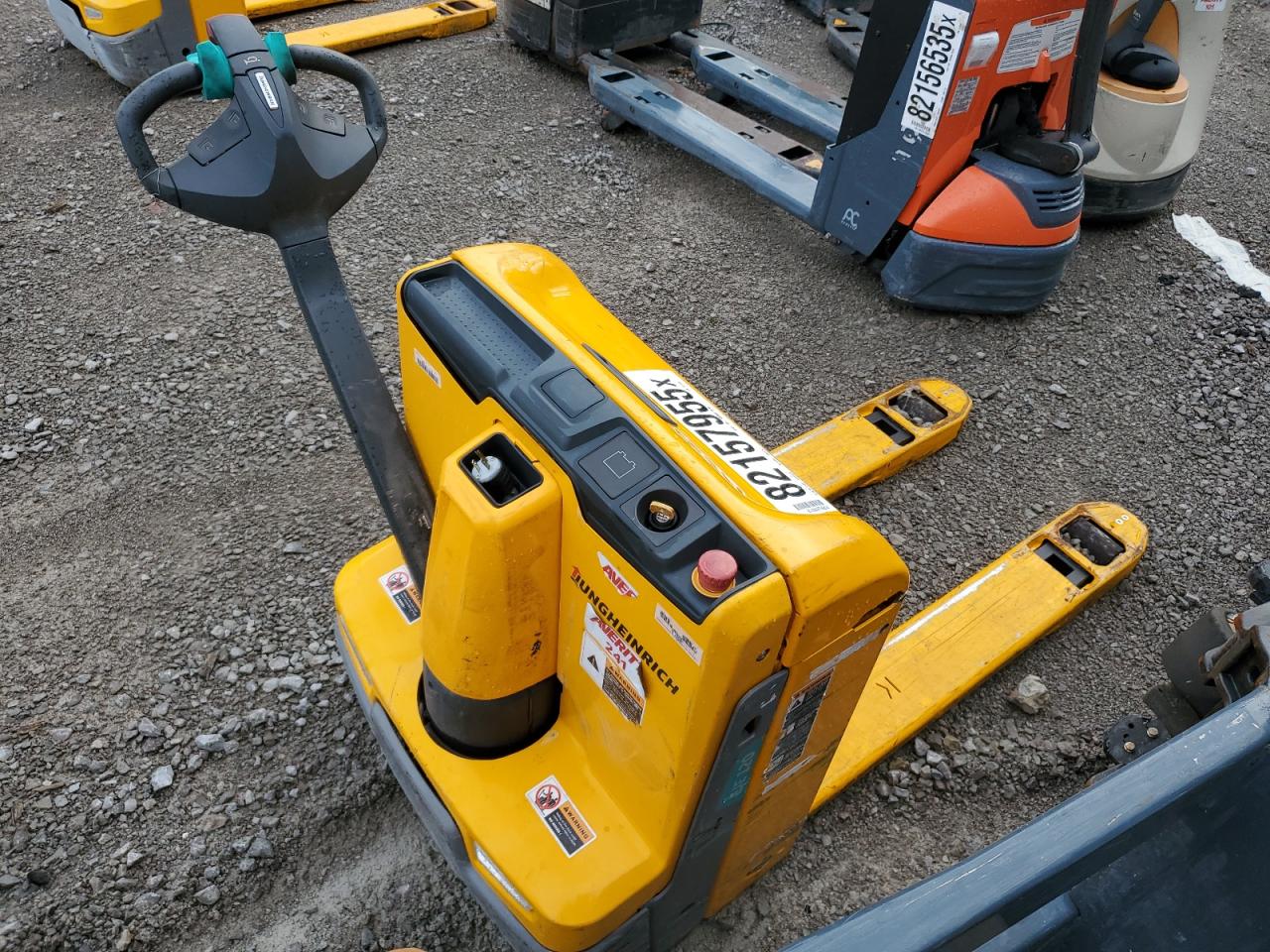 Lot #3246797822 2020 JJOF ELECTRIC PALLET JACK