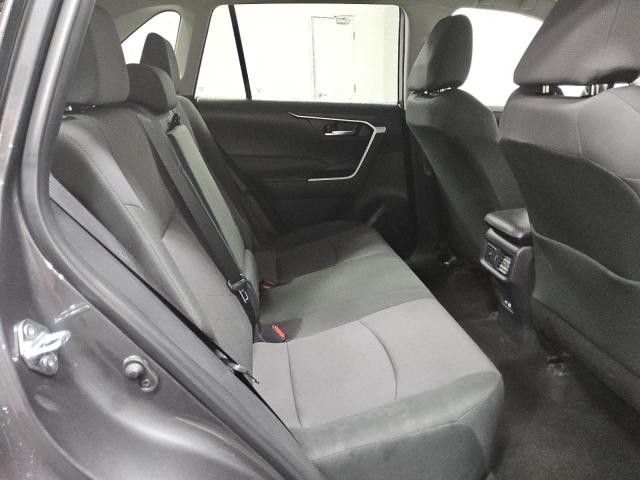 2025 TOYOTA RAV4 XLE 2T3P1RFV5SW515089