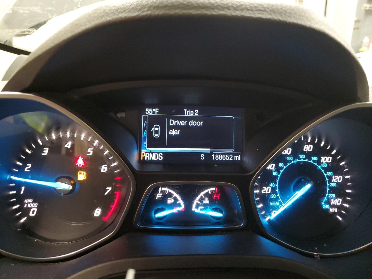 FORD ESCAPE TITANIUM