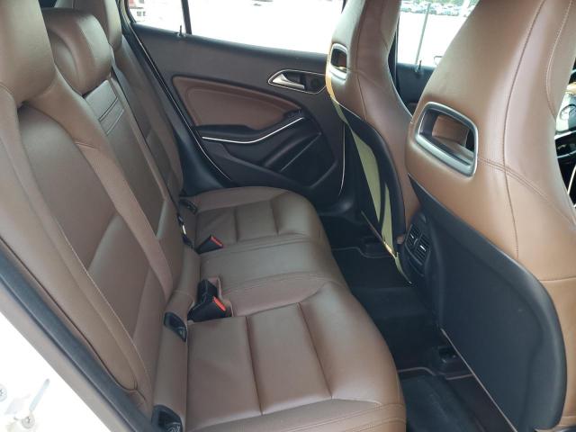 2015 MERCEDES-BENZ GLA 250 4M WDCTG4GB8FJ178565