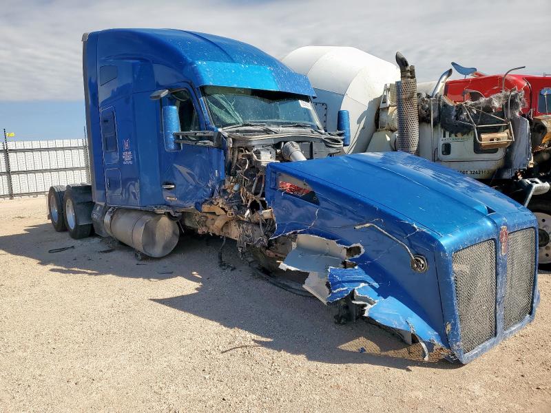 Global Auto Auctions: 2022 KENWORTH T680