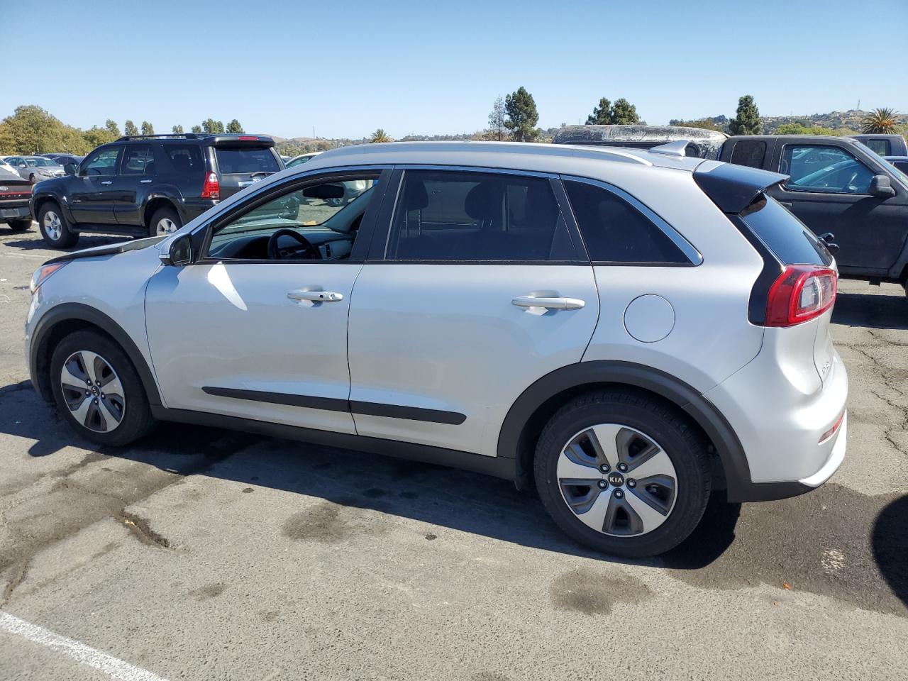 KIA NIRO EX