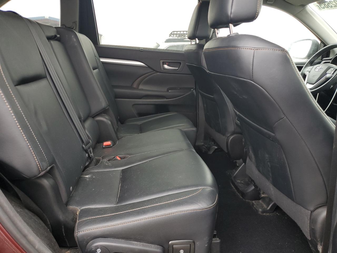 TOYOTA HIGHLANDER XLE