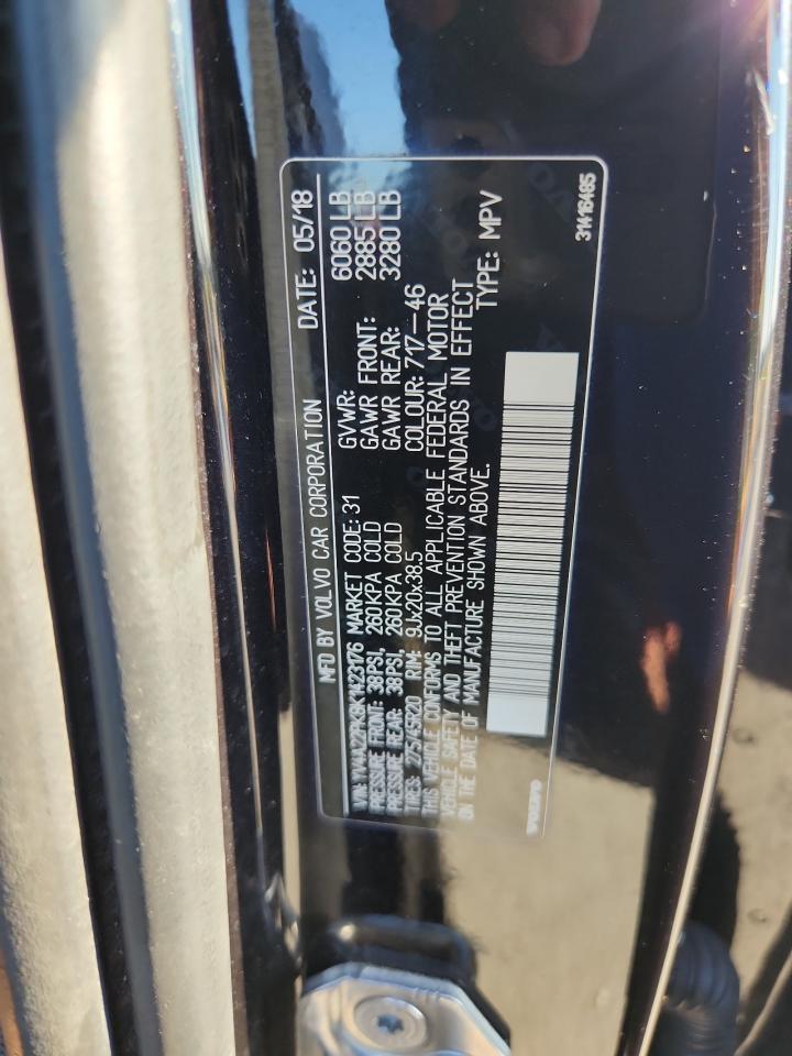 VOLVO XC90 T6 MOMENTUM