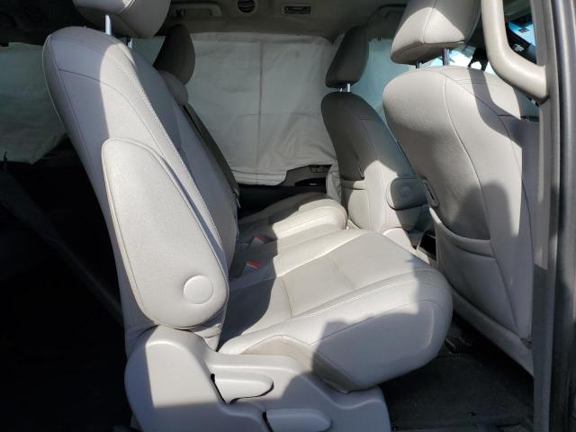 2017 TOYOTA SIENNA XLE 5TDYZ3DC1HS775074