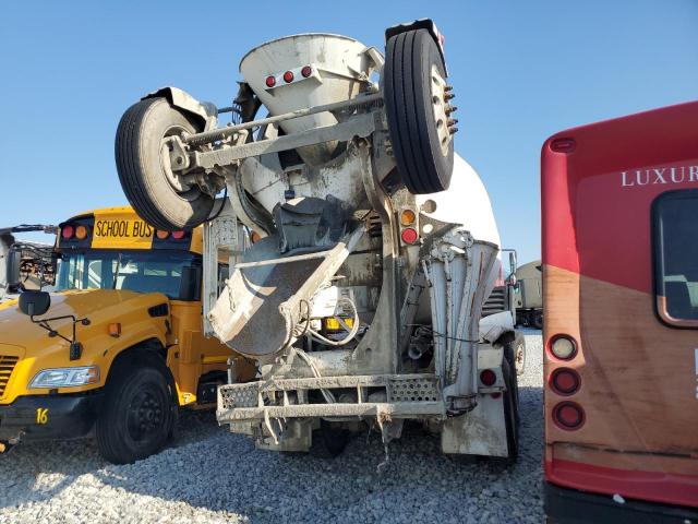 2017 FREIGHTLINER 114SD #3247763225