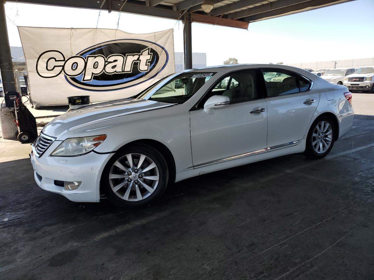 LEXUS LS 460