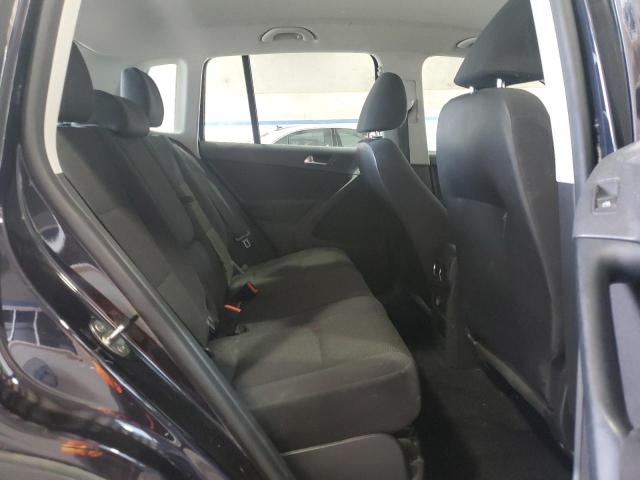 2017 VOLKSWAGEN TIGUAN S WVGAV7AX7HK054627