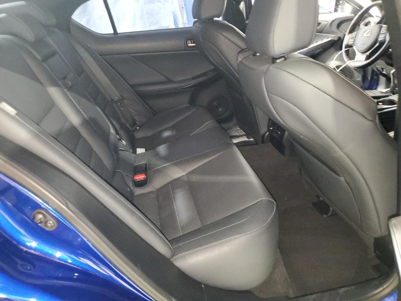 LEXUS IS 350 F SPORT