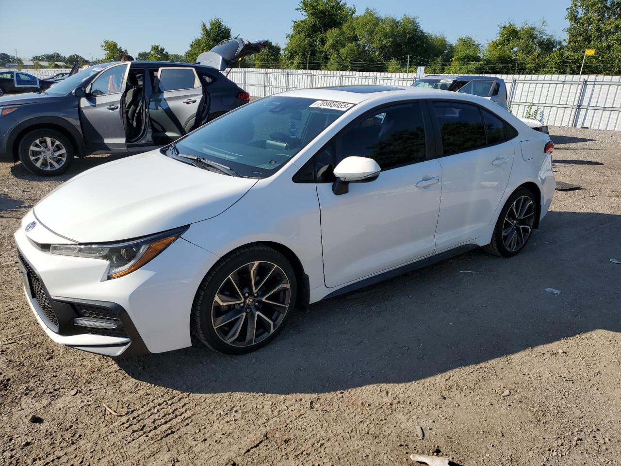 TOYOTA COROLLA SE