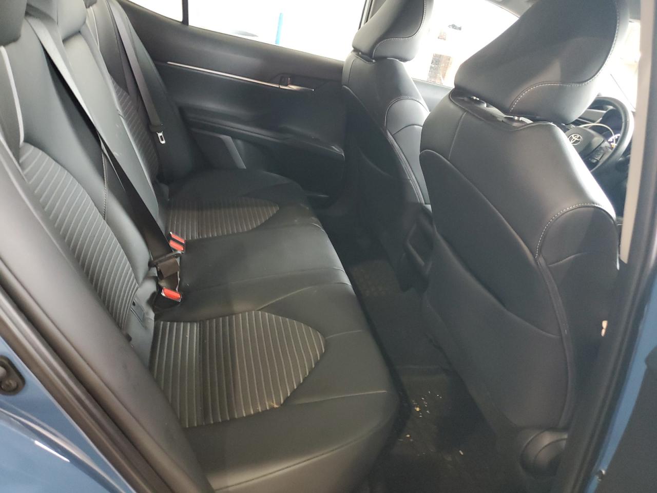 TOYOTA CAMRY SE NIGHT SHADE