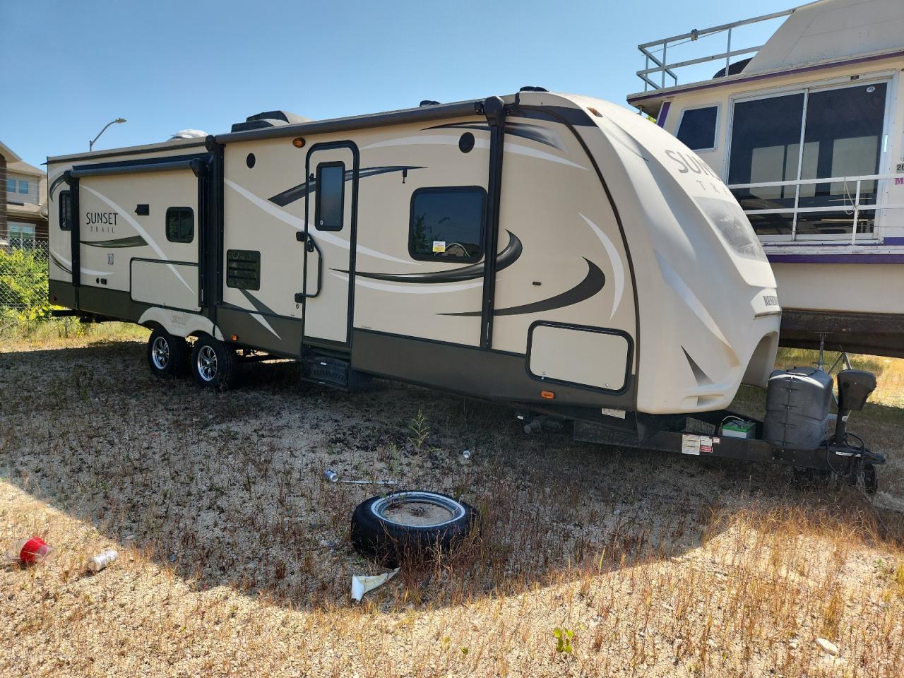 Lot #3282613870 2015 CROSSROADS SUNSET TRA