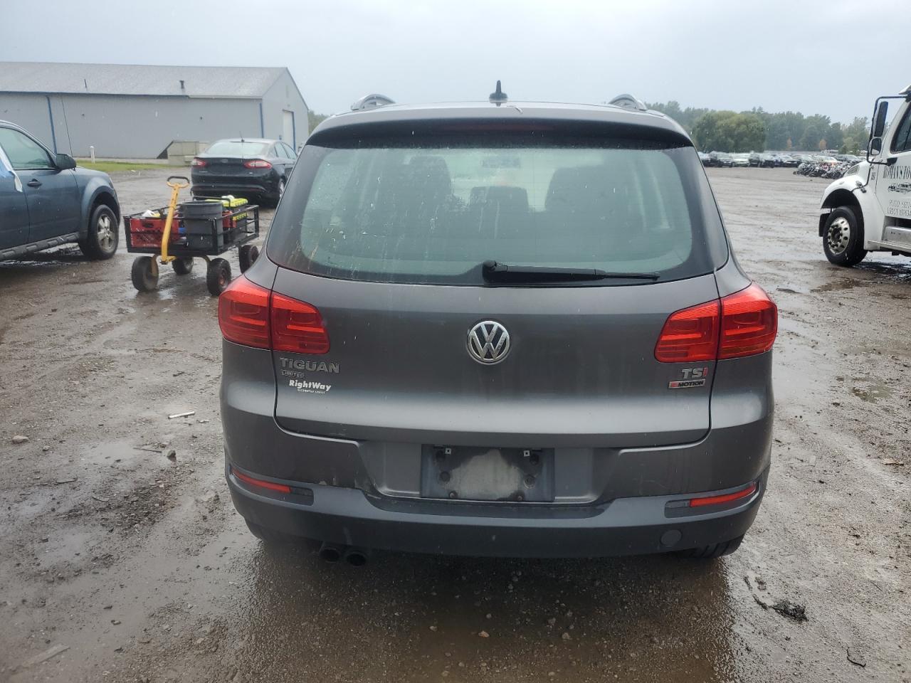 Lot #3264467448 2018 VOLK TIGUAN LIMITED