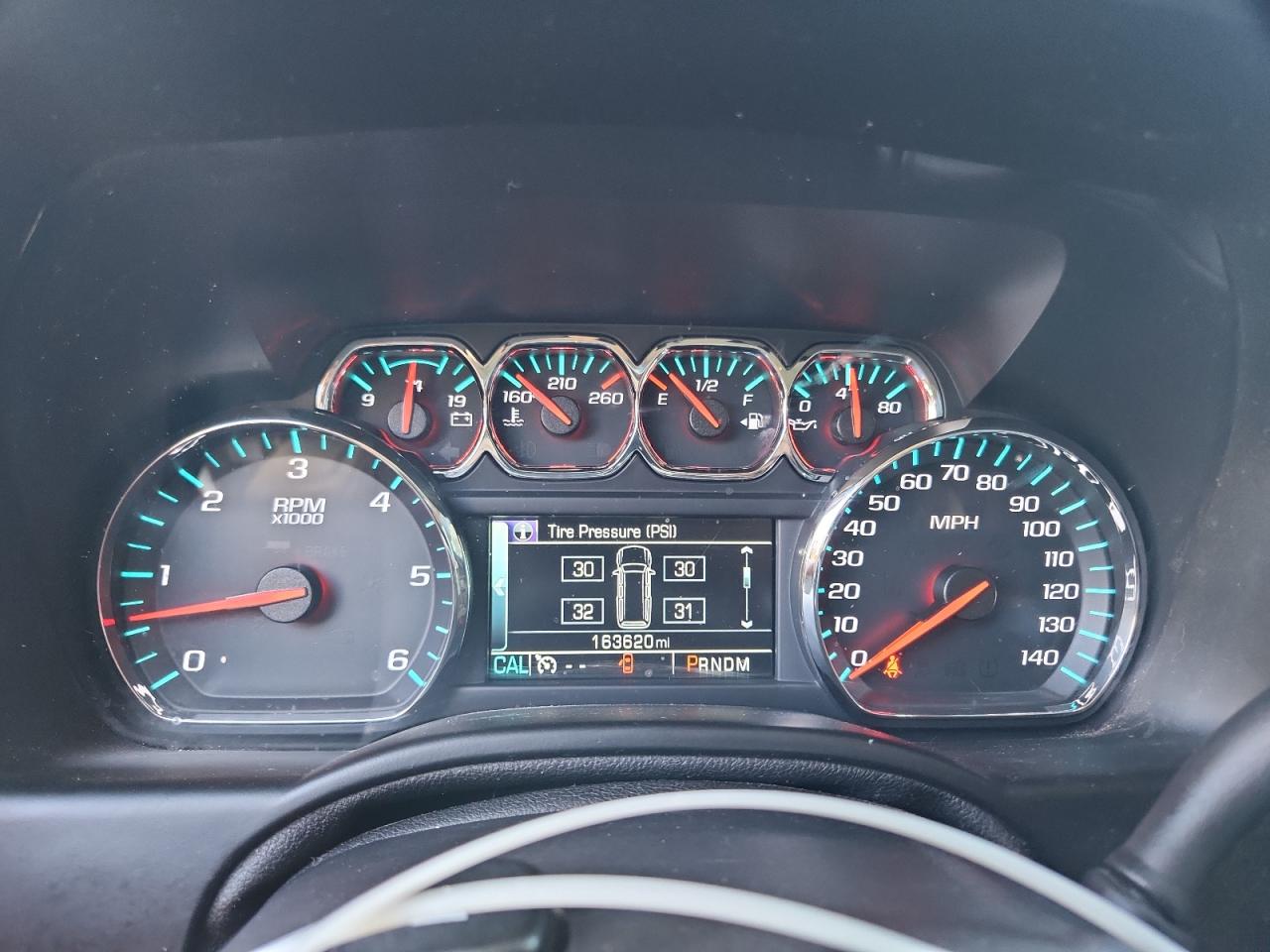 CHEVROLET SUBURBAN C1500 LT