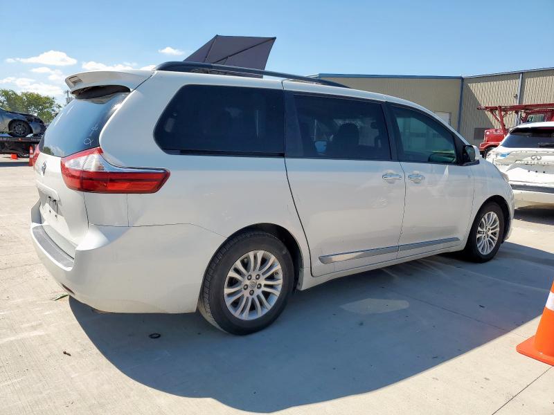 2017 TOYOTA SIENNA XLE 5TDYZ3DC4HS869434