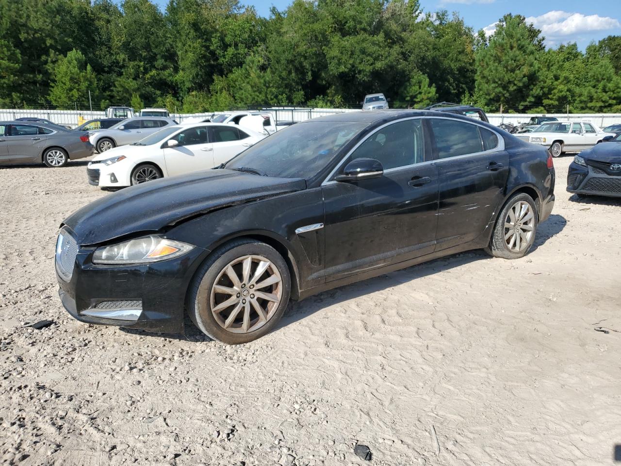 JAGUAR XF