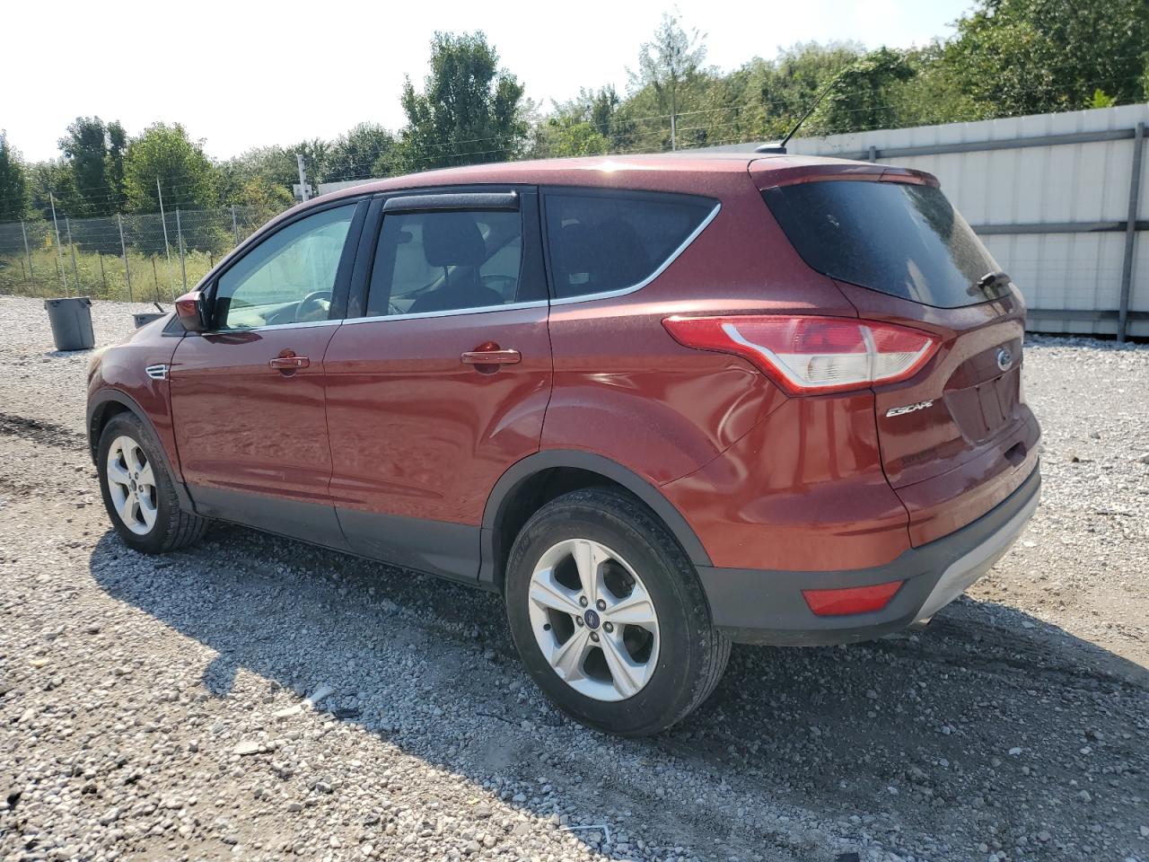 FORD ESCAPE SE