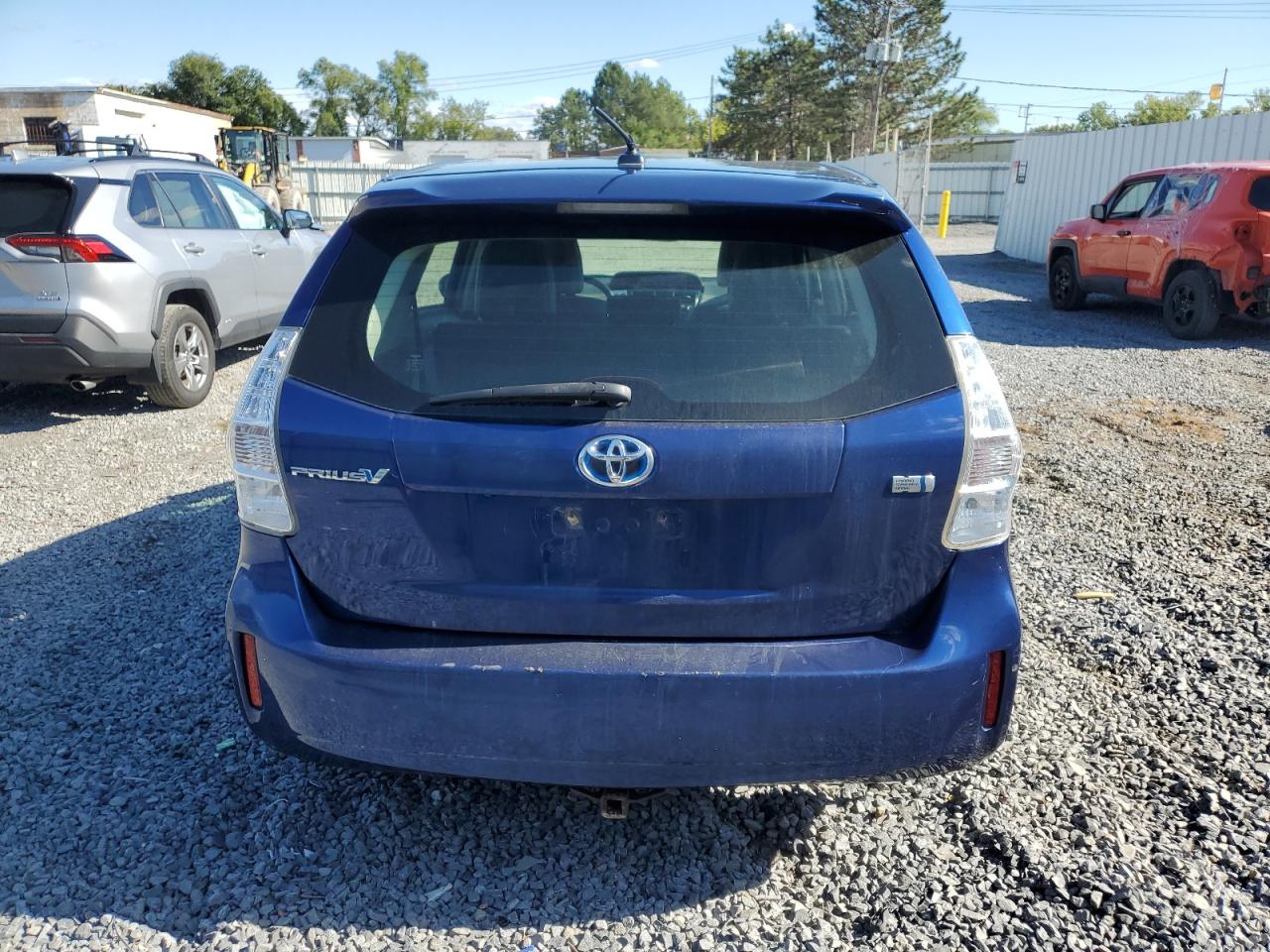 TOYOTA PRIUS V