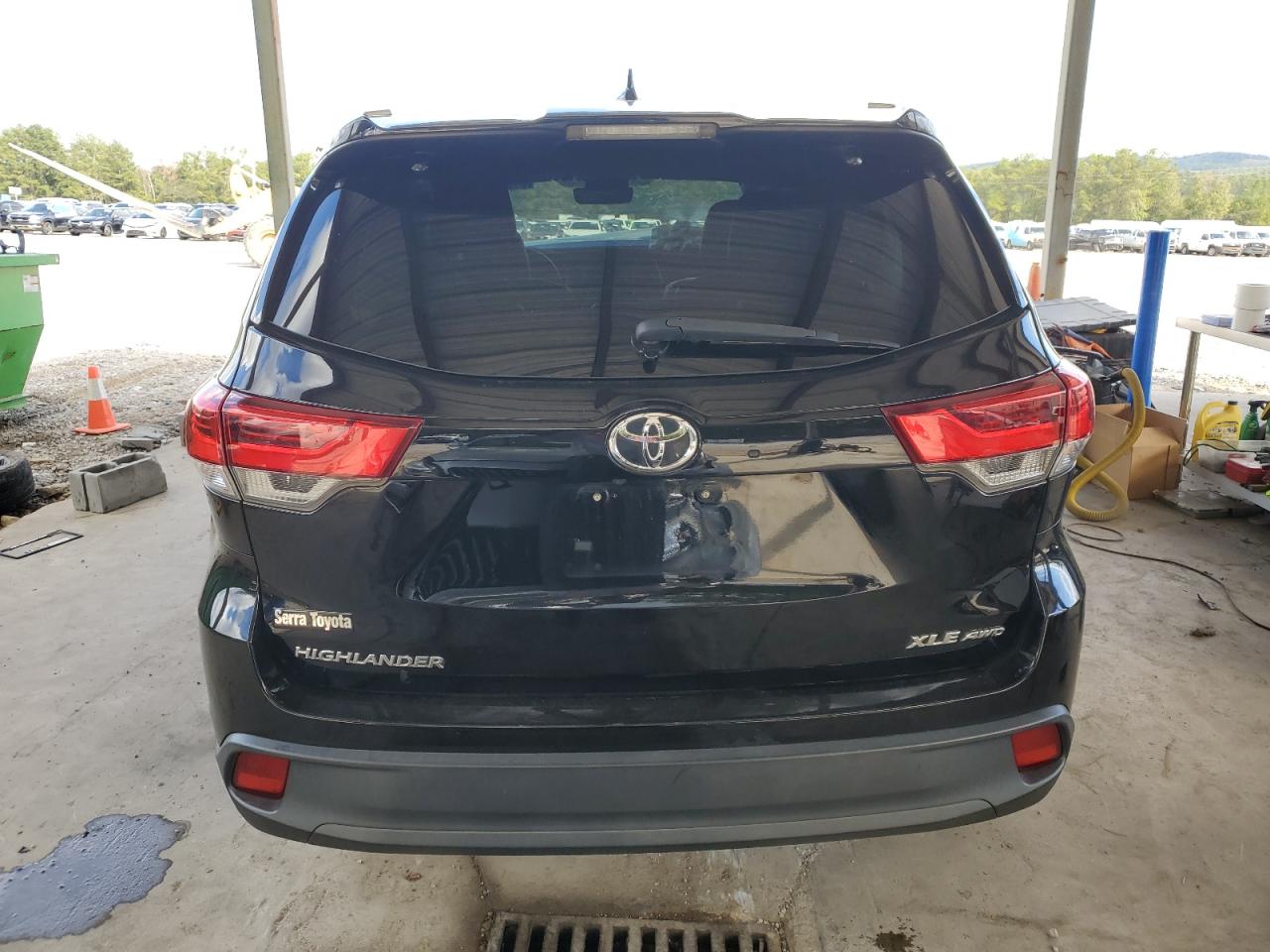 TOYOTA HIGHLANDER SE