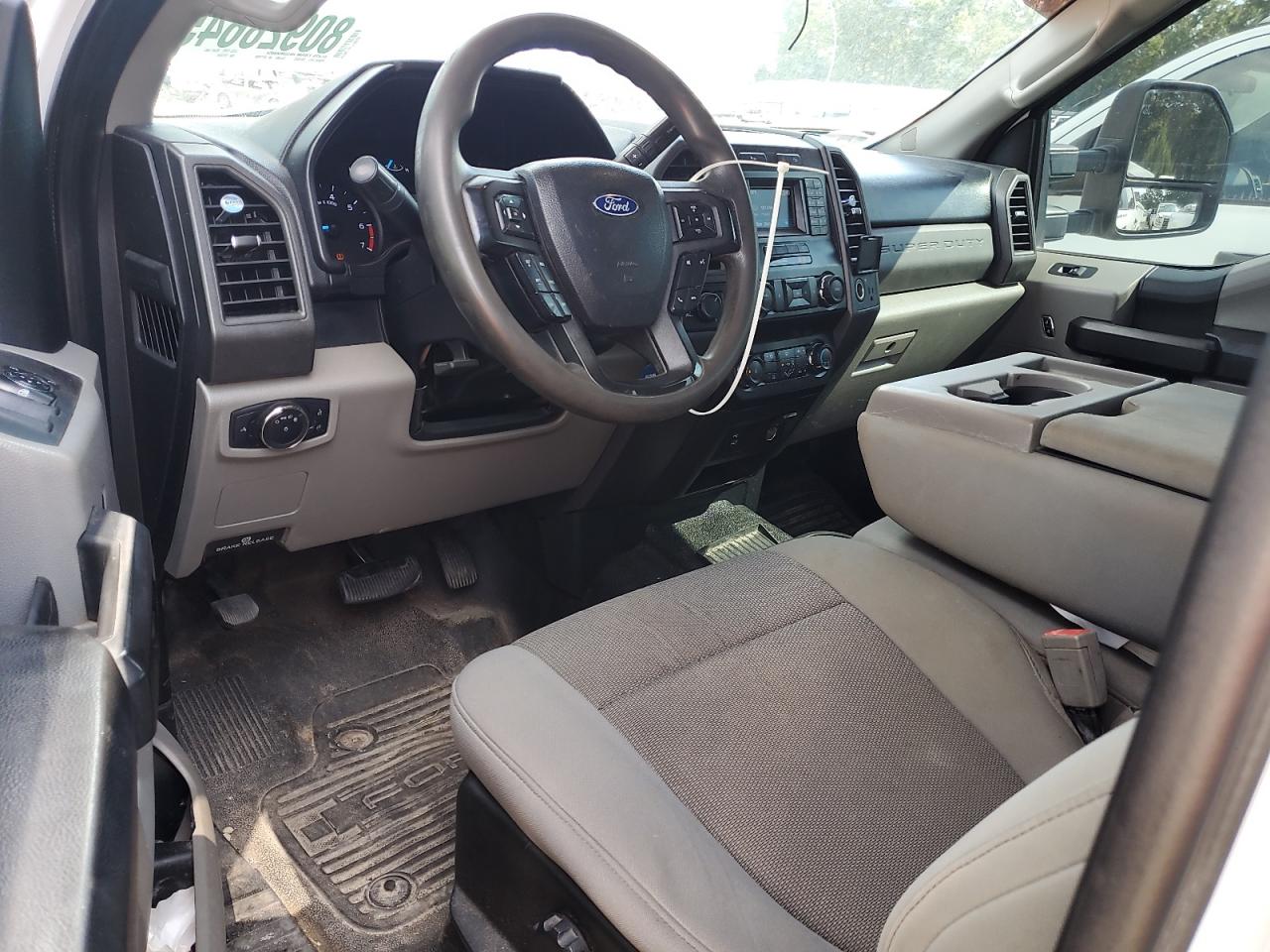 FORD F-350 SUPER DUTY