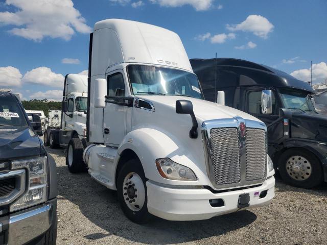 KENWORTH T680 2015 white tractor diesel 1XKYA48X7FJ462409 photo #1