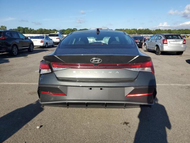 2024 HYUNDAI ELANTRA SE KMHLM4DG0RU688373