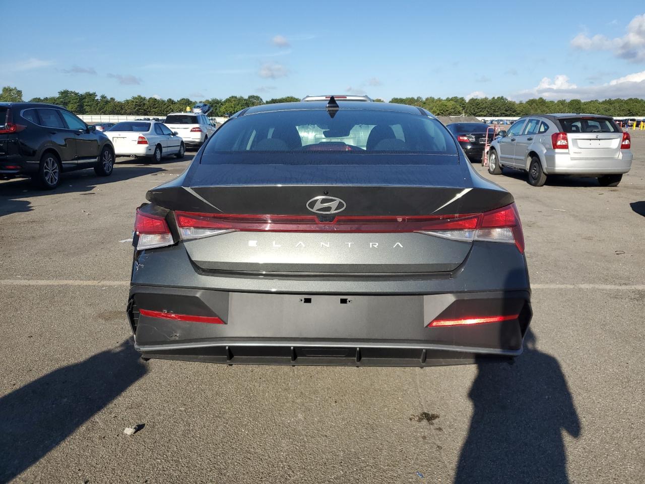 HYUNDAI ELANTRA SEL