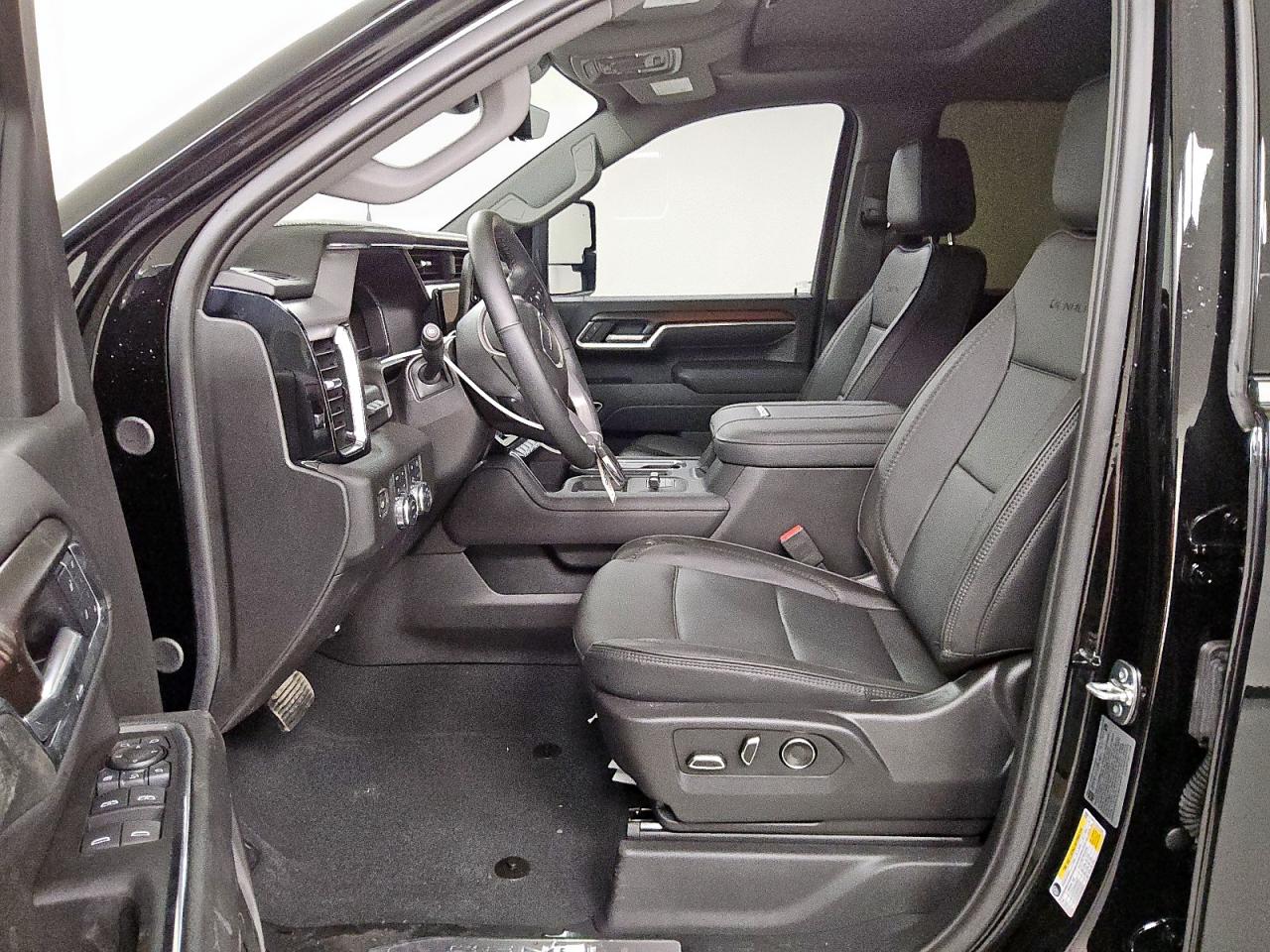 GMC SIERRA K2500 DENALI