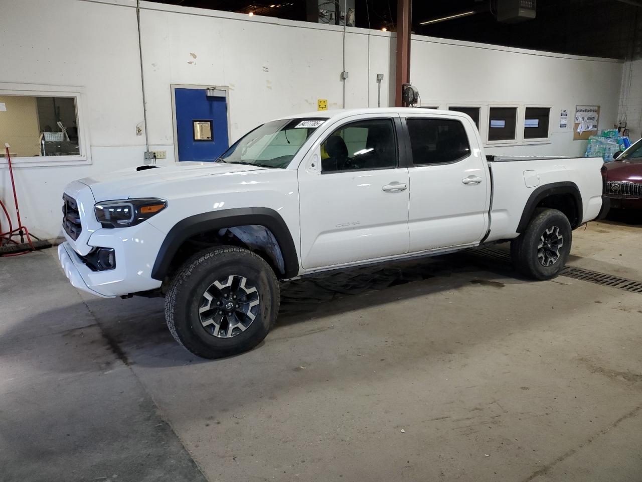 TOYOTA TACOMA DOUBLE CAB