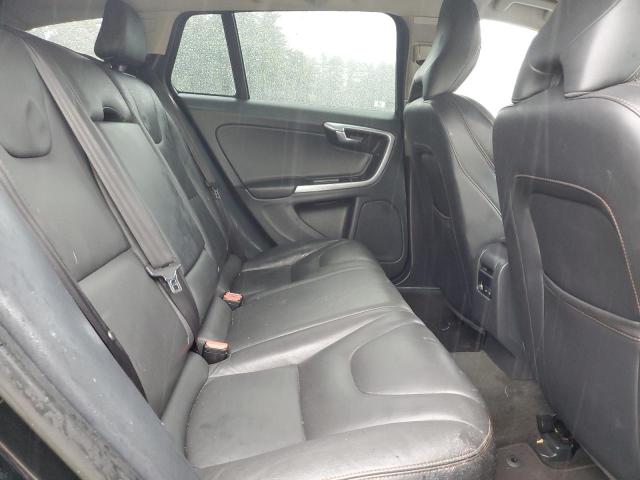 2015 VOLVO V60 CROSS YV4612HM0F1001904