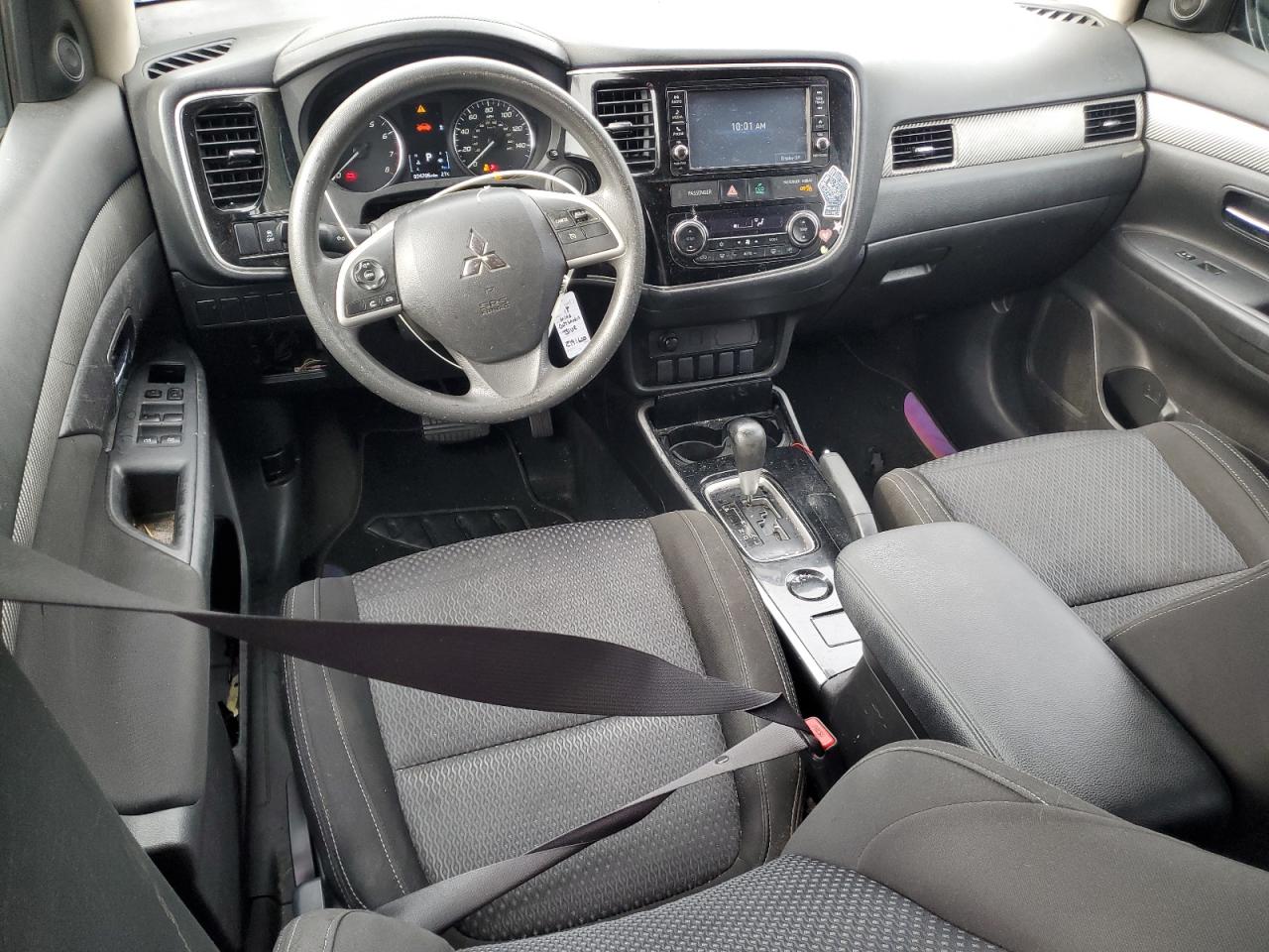 MITSUBISHI OUTLANDER ES