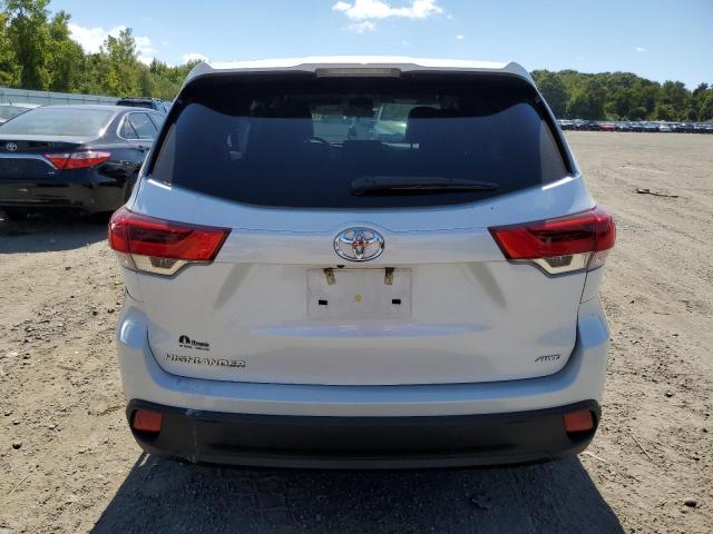 2018 TOYOTA HIGHLANDER LE 5TDBZRFHXJS910673