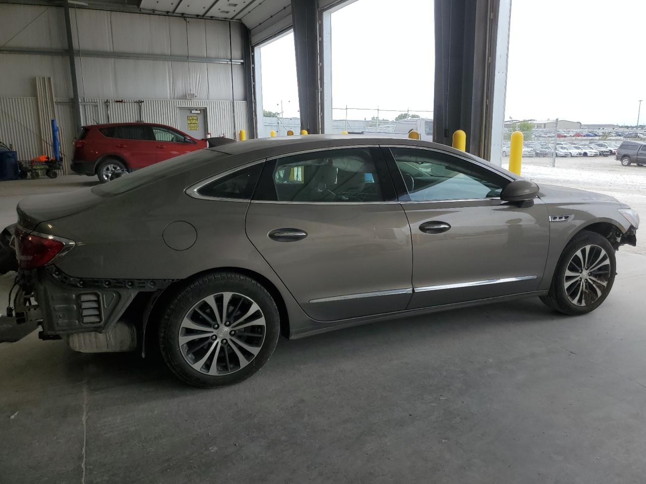 BUICK LACROSSE ESSENCE