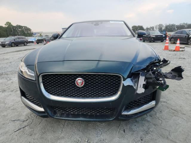 2017 JAGUAR XF PREMIUM SAJBD4BV3HCY35583