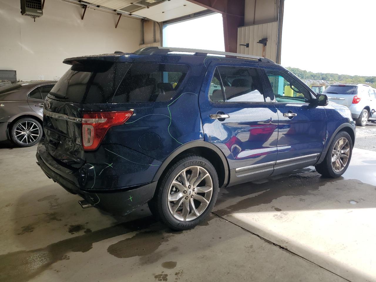 FORD EXPLORER XLT