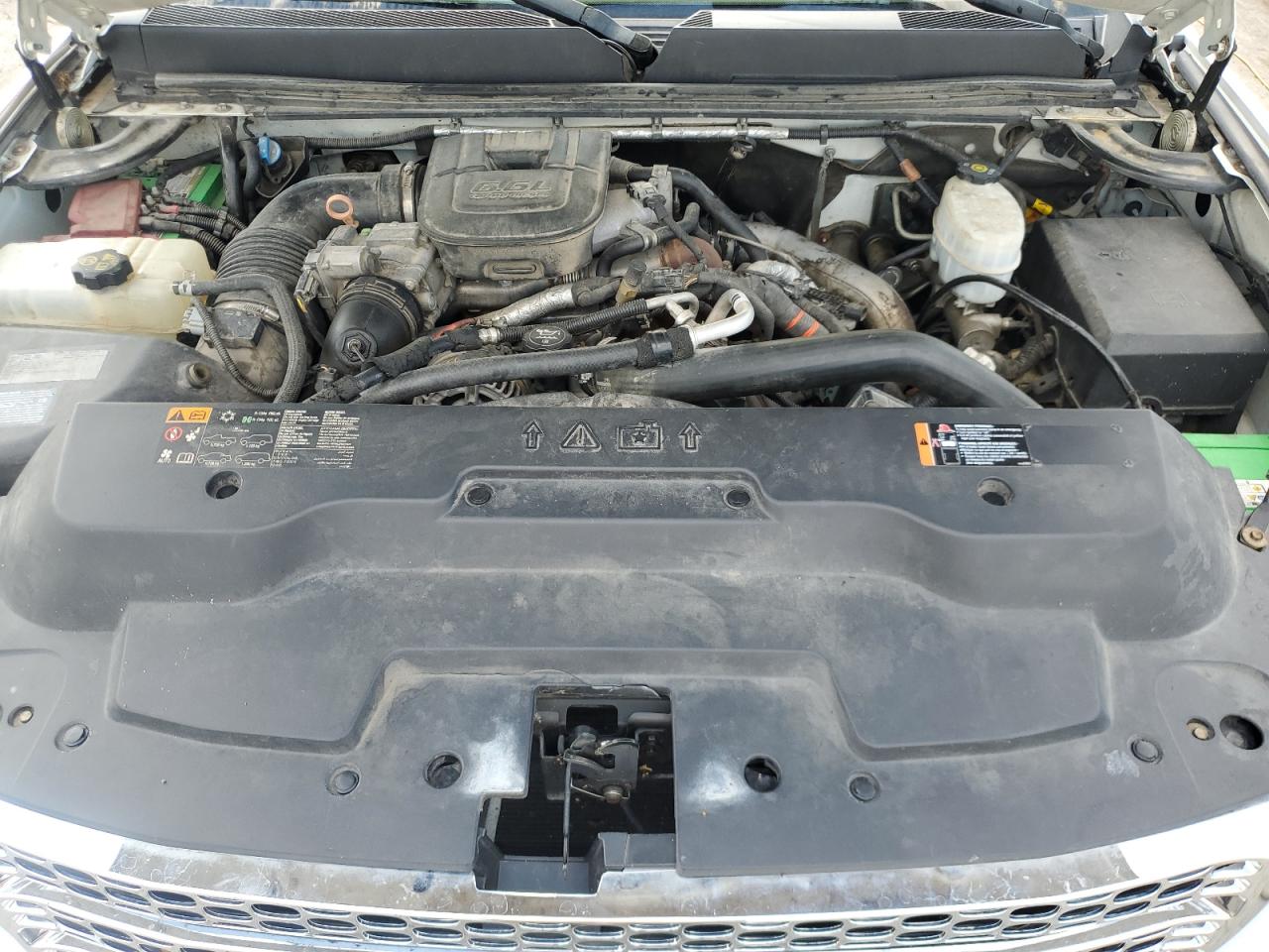 GMC SIERRA K2500 DENALI