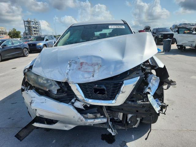2018 NISSAN ROGUE S KNMAT2MT4JP547616