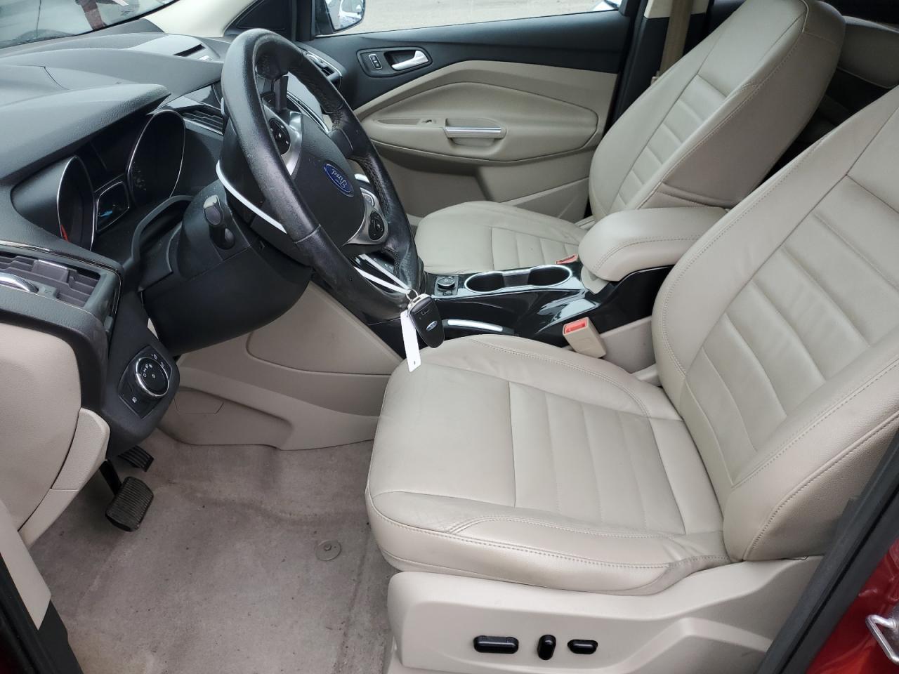 FORD ESCAPE TITANIUM